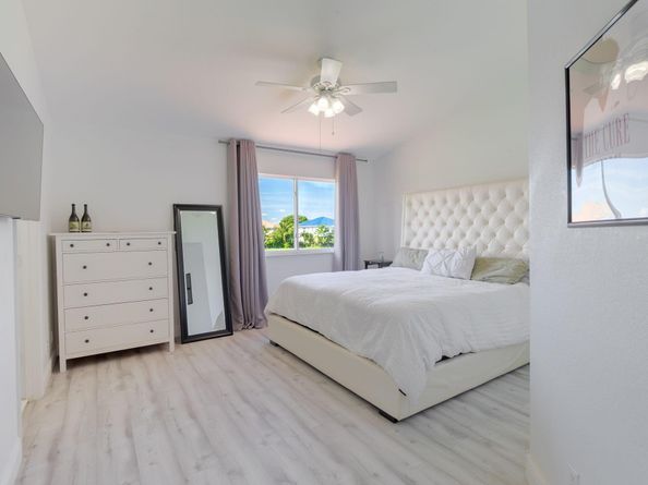 6242 Eaton Street, West Palm Beach FL 33411