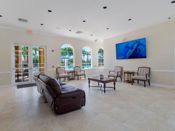 6242 Eaton Street, West Palm Beach FL 33411