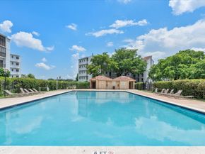 8610 N Sherman Cir 103, Miramar FL 33025