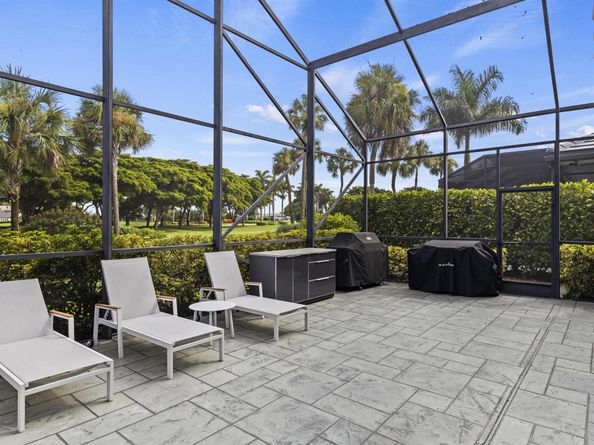 10265 Shireoaks Lane, Boca Raton FL 33498