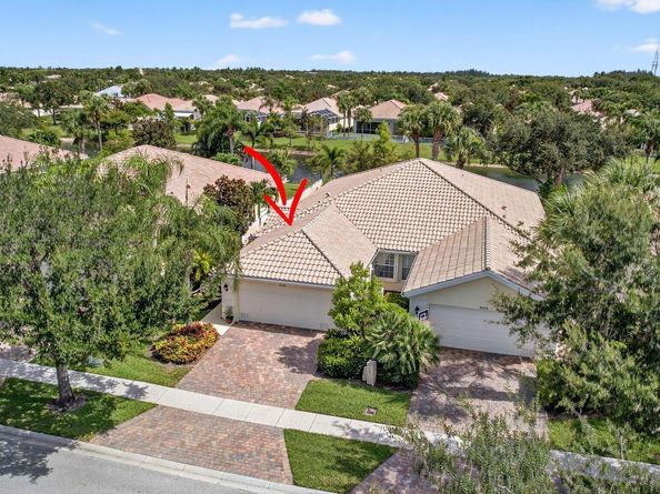 8419 St Johns Court, Wellington FL 33414