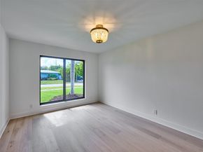 5921 NE 22nd Way, Fort Lauderdale FL 33308