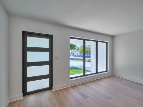 5921 NE 22nd Way, Fort Lauderdale FL 33308