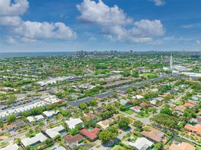 5921 NE 22nd Way, Fort Lauderdale FL 33308