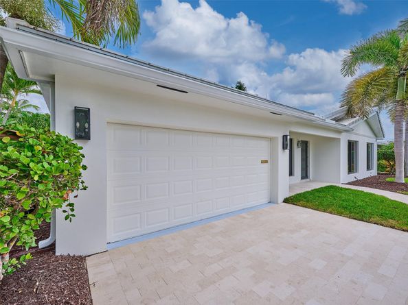 5921 NE 22nd Way, Fort Lauderdale FL 33308