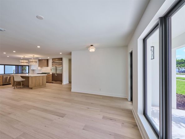 5921 NE 22nd Way, Fort Lauderdale FL 33308