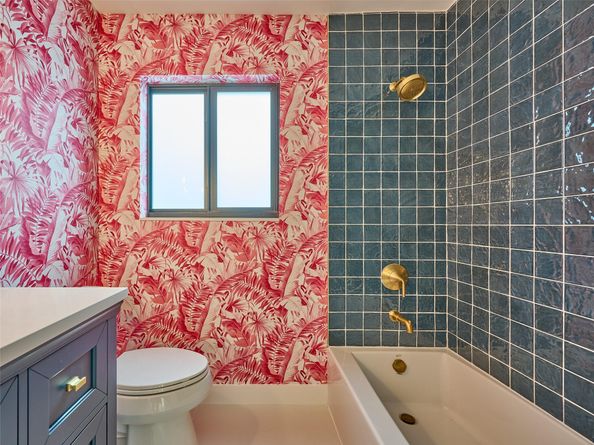 5921 NE 22nd Way, Fort Lauderdale FL 33308