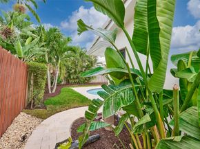 5921 NE 22nd Way, Fort Lauderdale FL 33308