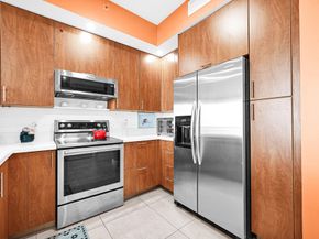 315 NE 3rd Avenue 1008, Fort Lauderdale FL 33301