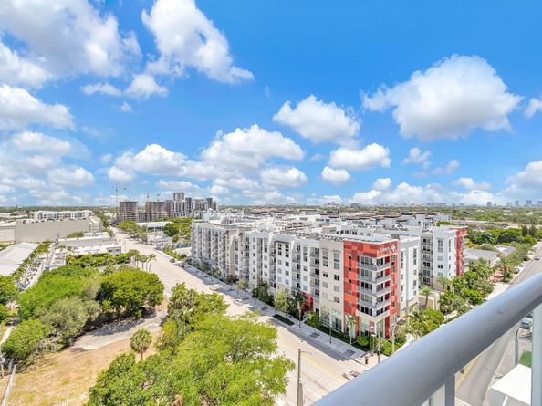 315 NE 3rd Avenue 1008, Fort Lauderdale FL 33301