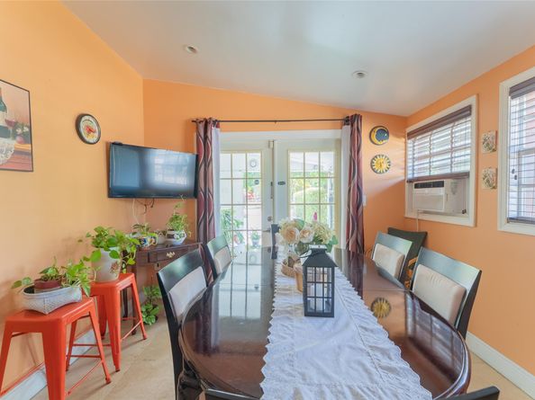 20515 NE 15th Ave, Miami FL 33179