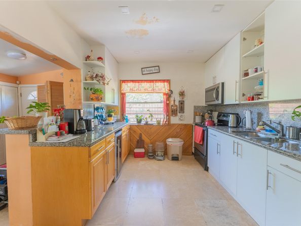 20515 NE 15th Ave, Miami FL 33179