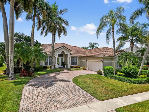 8121 Desmond Drive, Boynton Beach FL 33472
