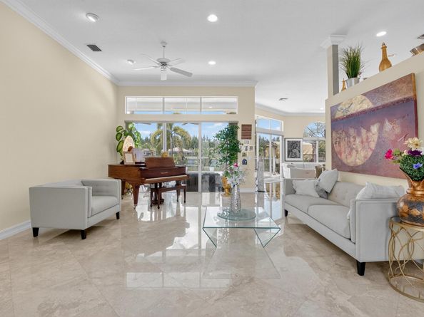 8121 Desmond Drive, Boynton Beach FL 33472