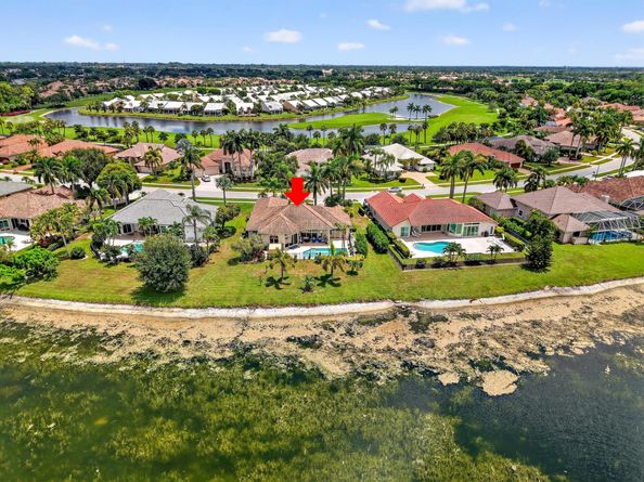 8121 Desmond Drive, Boynton Beach FL 33472