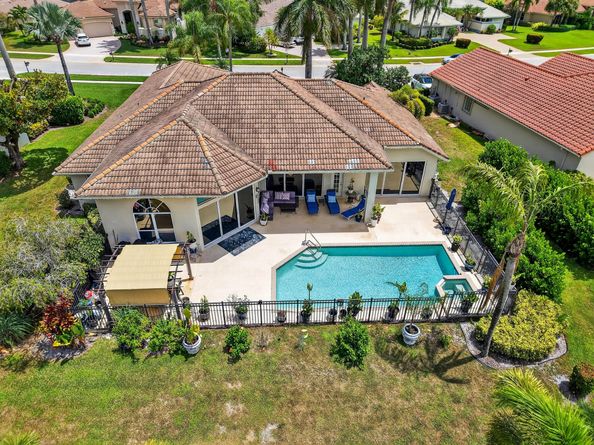 8121 Desmond Drive, Boynton Beach FL 33472