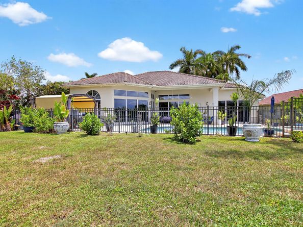 8121 Desmond Drive, Boynton Beach FL 33472