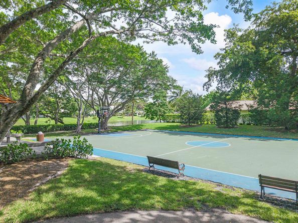 2421 NW 36th Street, Boca Raton FL 33431