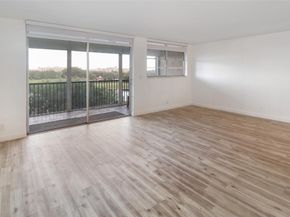 3300 W Rolling Hills Cir 503, Davie FL 33328