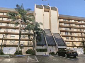 3300 W Rolling Hills Cir 503, Davie FL 33328