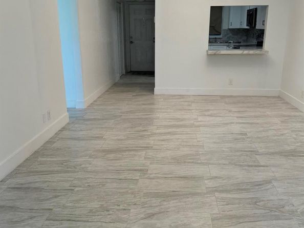 9411 Evergreen Place 102, Davie FL 33324