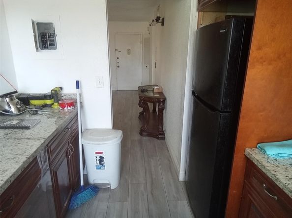 4047 NW 16th St 406, Fort Lauderdale FL 33313