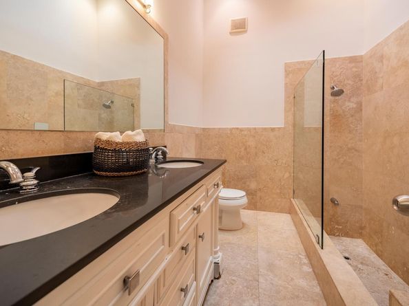 1400 NW 101st Ter, Plantation FL 33322