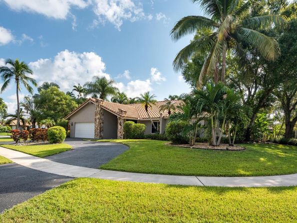 1400 NW 101st Ter, Plantation FL 33322