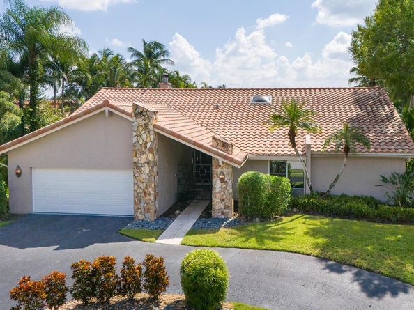 1400 NW 101st Ter, Plantation FL 33322
