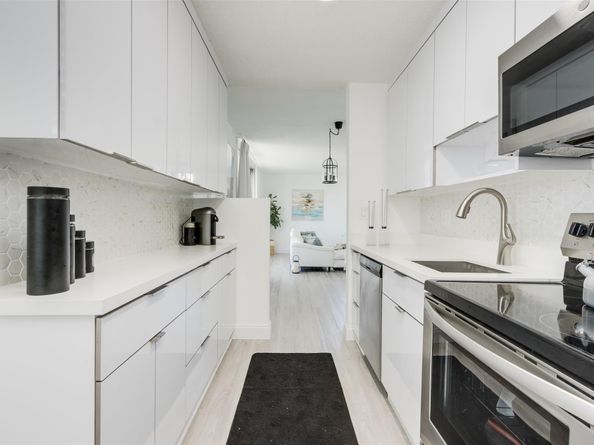 888 Intracoastal Dr 4E, Fort Lauderdale FL 33304