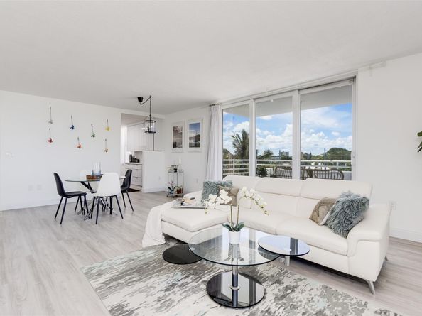 888 Intracoastal Dr 4E, Fort Lauderdale FL 33304
