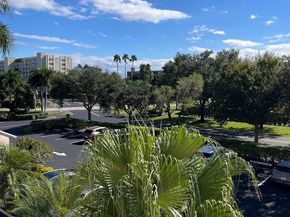 7351 Kinghurst Dr 302, Delray Beach FL 33446