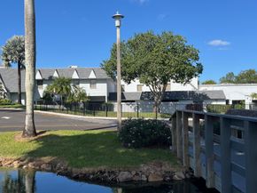 7351 Kinghurst Dr 302, Delray Beach FL 33446