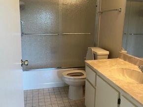 7351 Kinghurst Dr 302, Delray Beach FL 33446