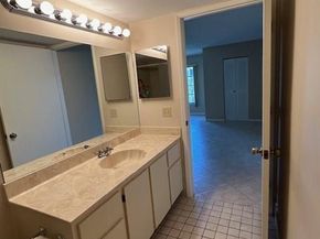 7351 Kinghurst Dr 302, Delray Beach FL 33446