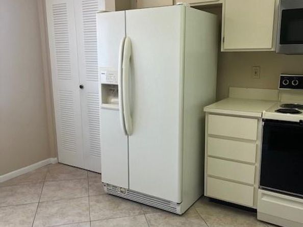 7351 Kinghurst Dr 302, Delray Beach FL 33446