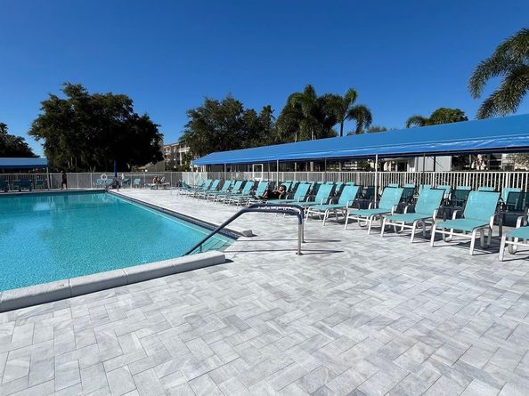 7351 Kinghurst Dr 302, Delray Beach FL 33446