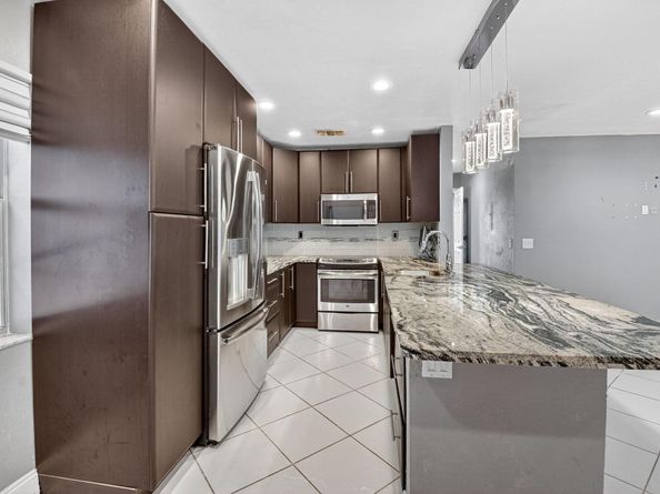 624 Flanders M, Delray Beach FL 33484