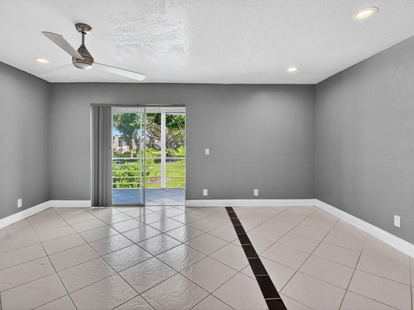 624 Flanders M, Delray Beach FL 33484