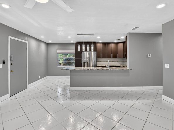 624 Flanders M, Delray Beach FL 33484