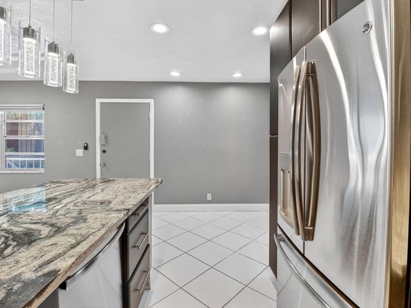 624 Flanders M, Delray Beach FL 33484