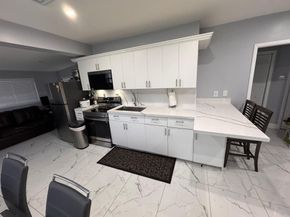 2503 Wiley St, Hollywood FL 33020