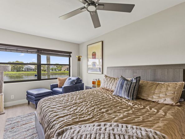 12829 Briarlake Drive 102, Palm Beach Gardens FL 33418