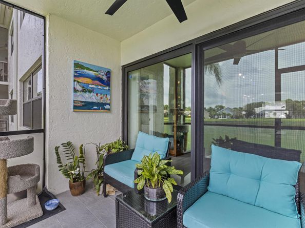 12829 Briarlake Drive 102, Palm Beach Gardens FL 33418