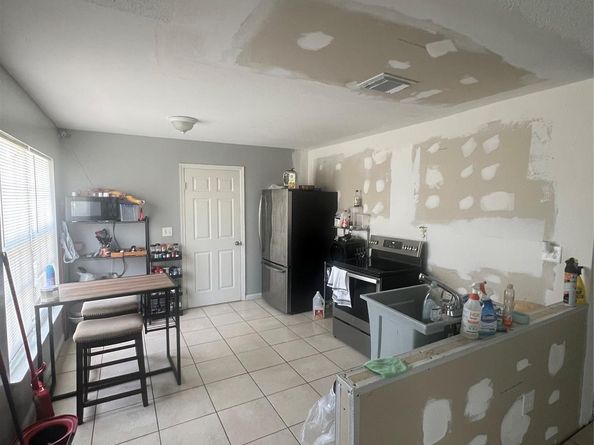 708 NW 15th Ct, Pompano Beach FL 33060
