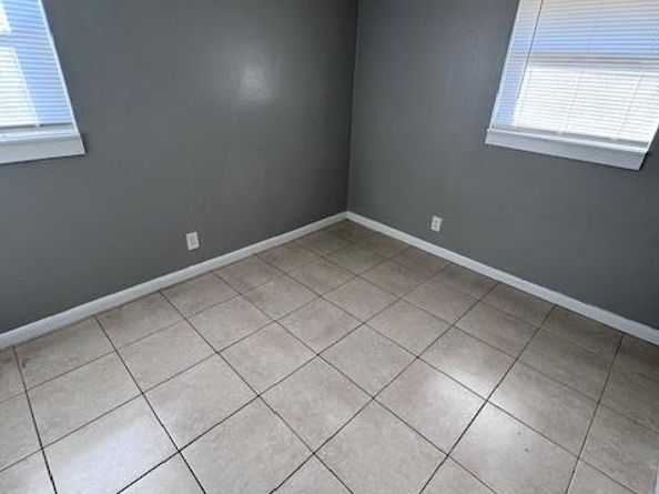 708 NW 15th Ct, Pompano Beach FL 33060