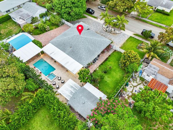 936 Upland Road, West Palm Beach FL 33401