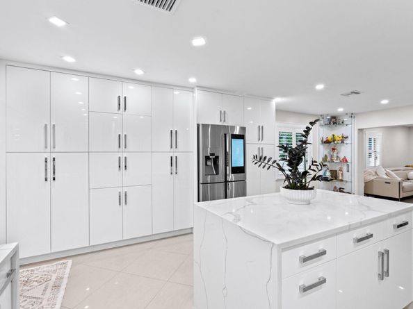 936 Upland Road, West Palm Beach FL 33401