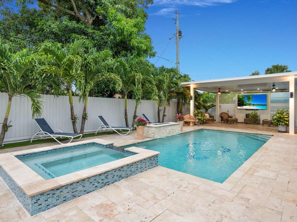 936 Upland Road, West Palm Beach FL 33401
