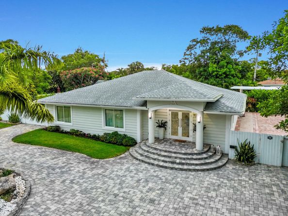 936 Upland Road, West Palm Beach FL 33401